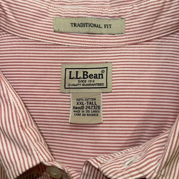 L. L. Bean Short Sleeve Button Down Shirt - Picture 6 of 7
